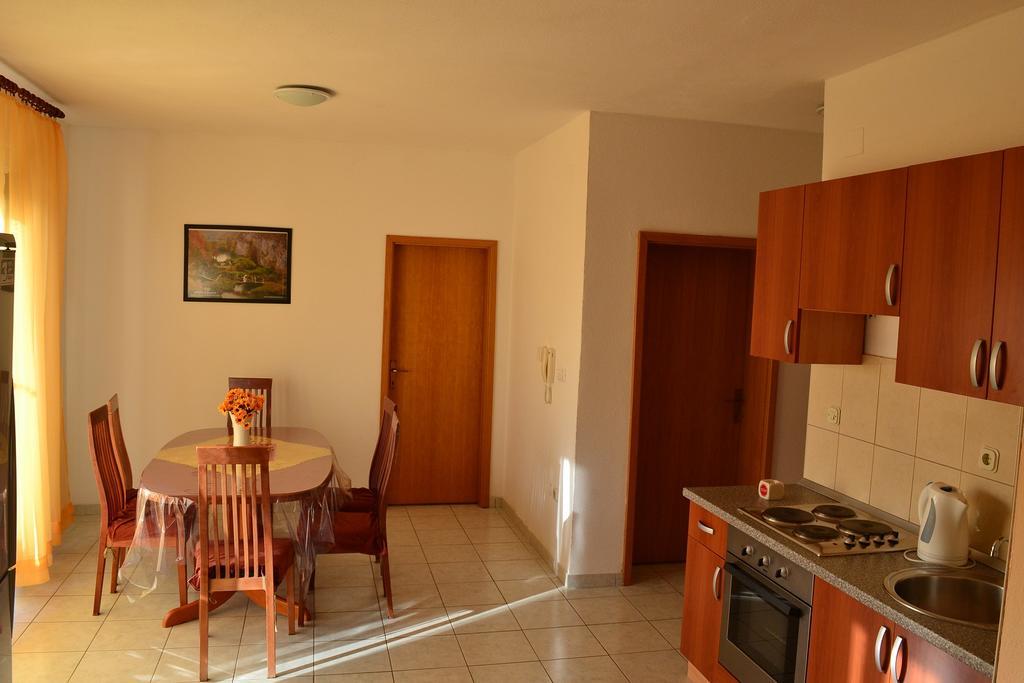 Apartments Marina Srima Exterior foto